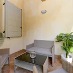 Casa Διαμέρισμα *